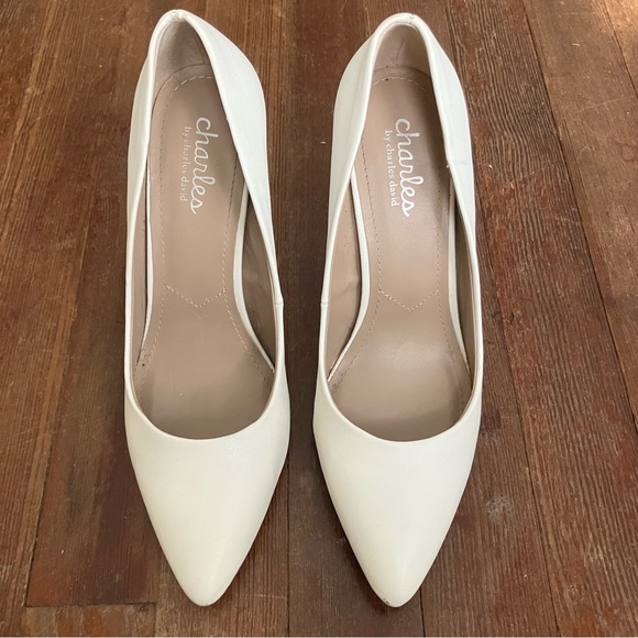 White heels - Picture 1 of 4